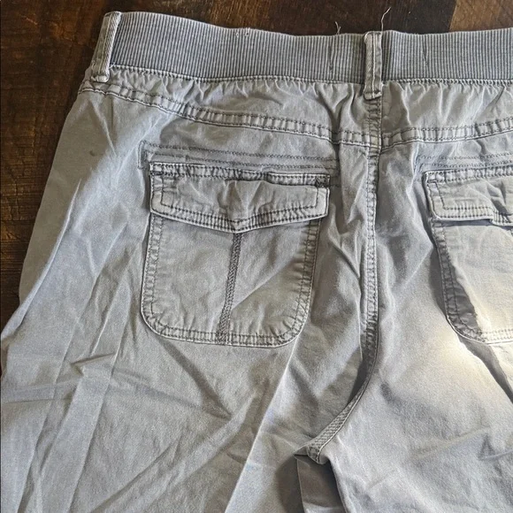 Sonoma Light Gray Cargo Pants - Picture 6 of 8